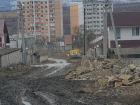 Грязевой ад и резиновые сапоги вместо туфель в трех километрах от Кишинева показала местная жительница