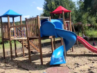 Некачественные материалы и плохое исполнение приводят к деградации новых детских площадок в Кишиневе