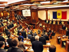 Депутаты отказались от переименования молдавского языка в румынский