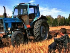 В России житель Молдовы решил сменить баранку трактора на руль автомобиля, но был задержан при попытке угона