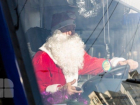 Санта-Клаус отложил вожжи оленьей упряжки и пересел за руль кишиневского троллейбуса