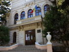 Скандал об урезанном бюджете АМТИИ: Минкультуры берет преподавателей измором