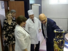 Филипа потрясли роскошные палаты для руководителей в столичной больнице с жуткими условиями для народа