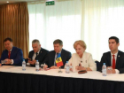 Делегация молдавских парламентариев во главе с Зинаидой Гречаный отправилась на форум в Казахстан