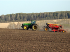 Фермеры Молдовы приступили к весенним полевым работам