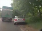 Дикий маневр "хитроумного" водителя в Кишиневе попал на видео