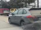 Что он творит: владелец люксового автомобиля поразил ездой без покрышек в Кишиневе 