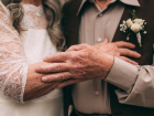 Муж храпит и не сошлись характерами. Супруги в Молдове развелись после 60 лет совместной жизни 