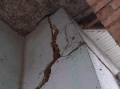 Состояние старой районной больницы Сорок требует вмешательства властей