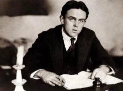 Джон Рид в Новоселице за полгода до приезда Есенина