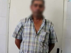 Жестокое изнасилование с издевательствами совершил в квартире знакомой столичный извращенец