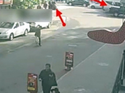 Водитель маршрутки, сбивший пешехода на «зебре» в центре столицы, попал на видео