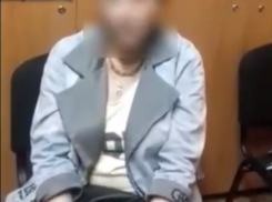 Карманница с аграрного рынка Кишинева вместе с 10-летней «сообщницей» попала на видео полиции  