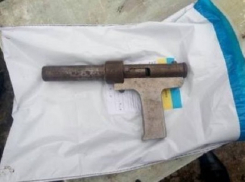 Маленький мальчик застрелил из пистолета двухлетнюю сестру