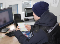 Молдаванин пять лет ездил по поддельным правам