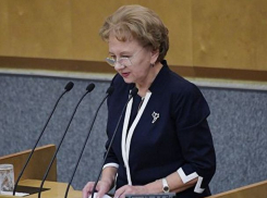 Готовится решение об отмене запрета на трансляцию российских передач, - Гречаный