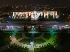 Прекрасные фото ночного Кишинева показал кишиневский фотограф