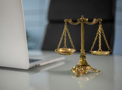 Нехватка будущих судей и прокуроров: экзамен в Институт юстиции провалили почти все