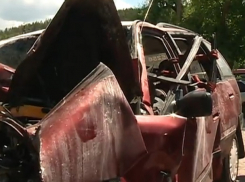 Водитель врезавшегося в грузовик и сгоревшего Nissan впал в кому