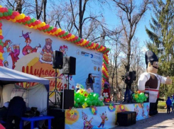 В Кишинёве размашисто отметили Масленицу