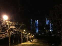 Благодаря социалистам в одном из парков на Рышкановке наконец появилось освещение 