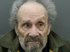 Выстрелом из револьвера рассчитался мужчина с беременной проституткой за секс