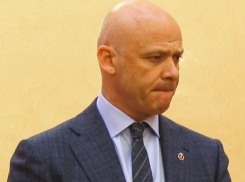 Позором мэра Одессы закончилась его попытка вместо русского языка сделать заявление на украинском