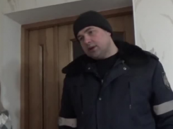 На жильцов, которые пожаловались на похоронную музыку, написали жалобу в полицию