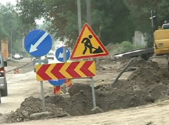 Голодные дорожники объявили забастовку на трассе под Кишиневом из-за долгов по зарплате