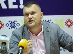 Раду занимается дешевым популизмом, хотя срок ее полномочий истек, - Чебану  