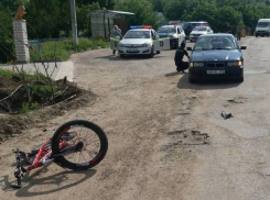 Молодая женщина за рулем BMW сбила несовершеннолетнего на велосипеде в Каушанах