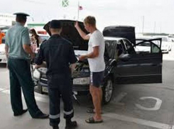 Молдаванина наказали за попытку провезти коньяк через румынскую границу