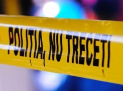 В Каушанах переодетый в врача парень устроил резню, убив мать и дочь