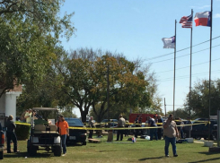 Все подробности массового расстрела в церкви Техаса: погибли дочь пастора и еще 26 прихожан, стрелка убили