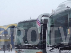 На дорогах Румынии заблокированы несколько автобусов с гражданами Молдовы