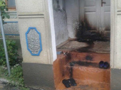 «Коктейль Молотова» бросили ночью во двор фермера в районе Штефан-Водэ