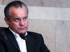 Додон ответил на слухи о сговоре с Плахотнюком  