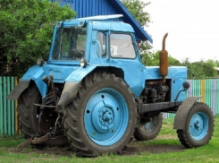 Двое пьяных приднестровцев ночью «пошли на приключения» и угнали трактор