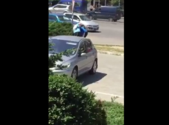 Прохожие стали свидетелями беспощадной драки мужчины и женщины в самом центре Кишинева