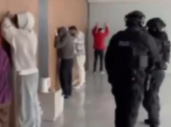 В Кишиневе ликвидирован «колл-центр» наркоторговли: задержан организатор и 10 операторов