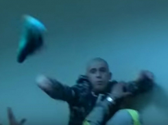 Несовершеннолетние убийцы Кристины Пархоменко устроили дебош в зале суда из-за видеосъемки