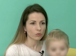 При виде воспитательницы плачет, будто его режут, - родители о скандале в детсаду в Гратиештах