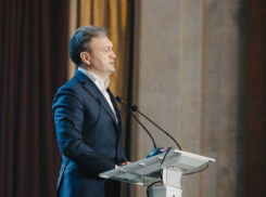 От ученика к учителю: Речан передает пост премьера своему наставнику