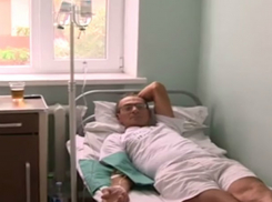 Еда из супермаркета стала причиной госпитализации двух мужчин в столице 