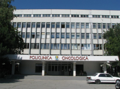 Кишиневцы жалуются на нескончаемые очереди в Онкологической поликлинике