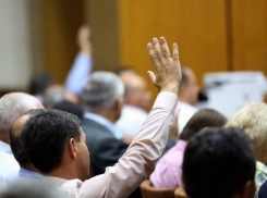 Скандалы между проевропейскими политиками позволят социалистам сформировать парламентское большинство