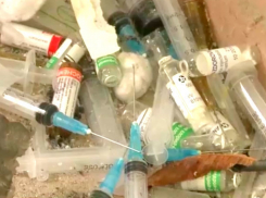 Опасное хранилище использованных медицинских инструментов обнаружили в больнице Новых Анен 