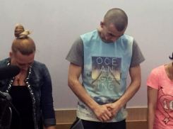 Молдаване, продавшие немке своего ребенка, проведут под арестом еще 30 суток