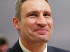 «Смесь украинского с марсианским»: курьезную оговорку Кличко сняли на видео и высмеяли