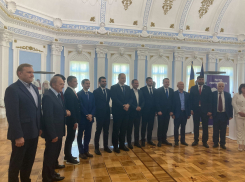 13 партий подписали Пакт «За Европу»